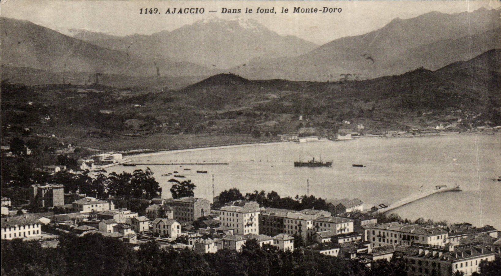 Ajaccio — Dans le fond, le Monte-Doro — A. Tomast, éditeur, n° 1149