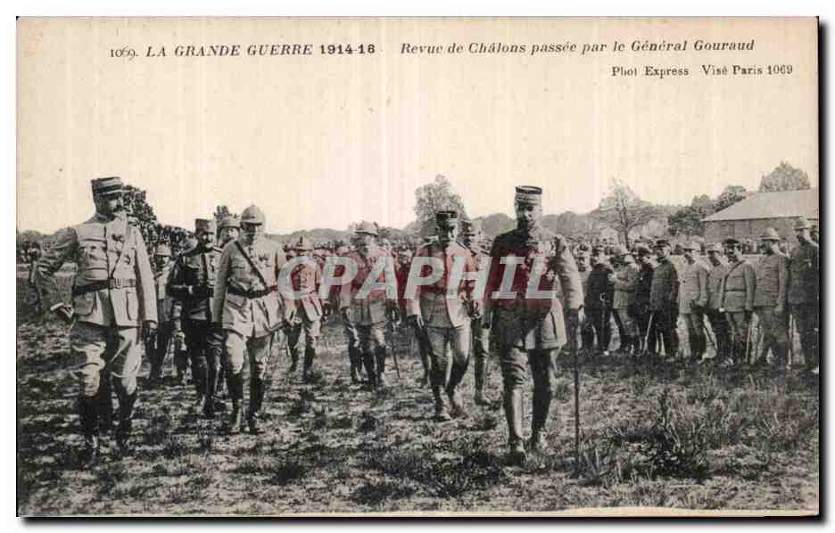 Rivista di Châlons passata dal Generale Gouraud — 1914-18 — Fototipia Banallier, Parigi