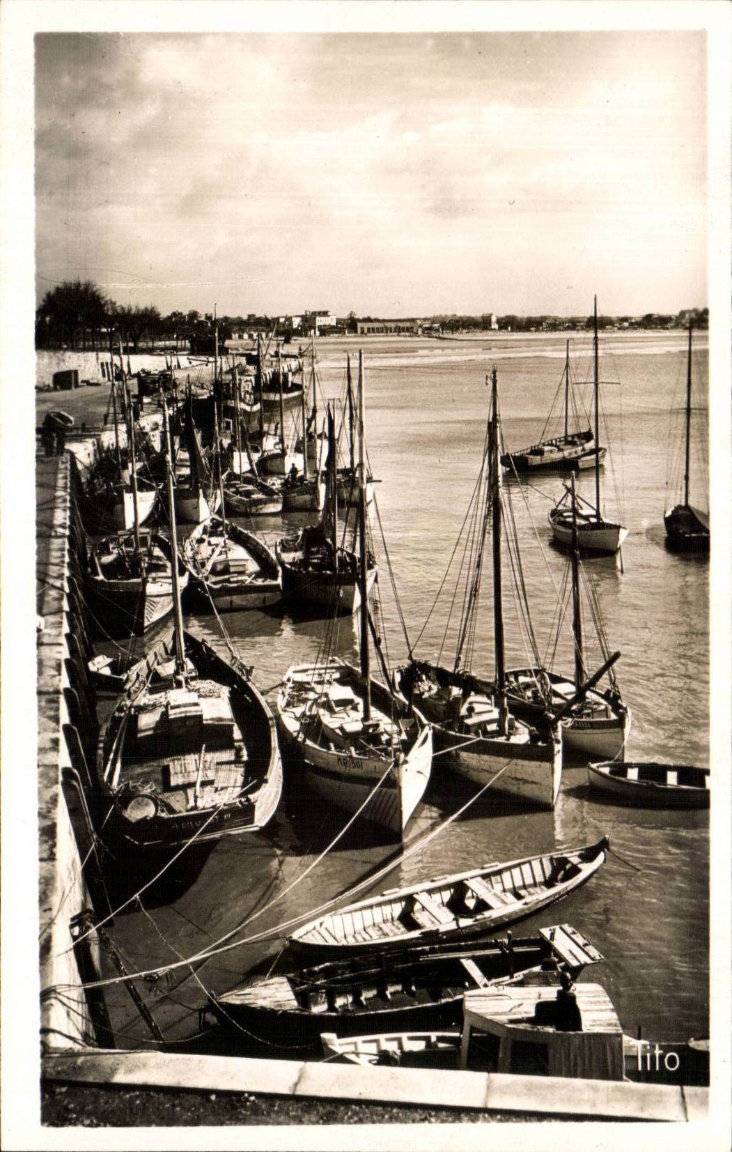 Le Port — Royan — Éditions TITO, Bordeaux