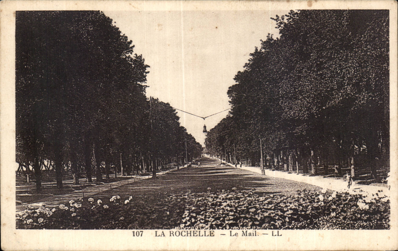 La Rochelle — Le Mail — LL — n° 107