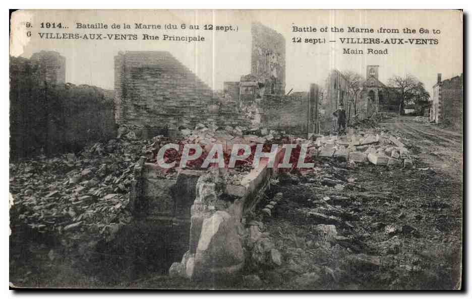 CPA Militaria Bataille de la Marne Villers aux Vents Rue principale