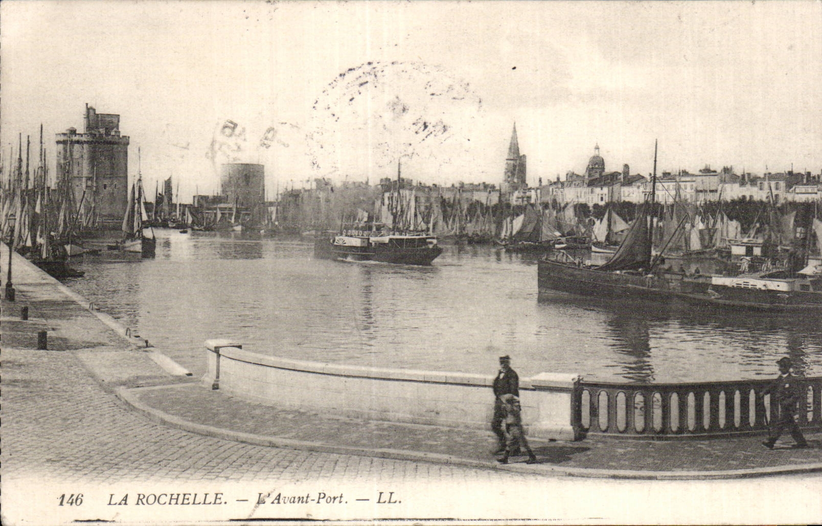 La Rochelle — L'Avant-Port — LL. — n°146
