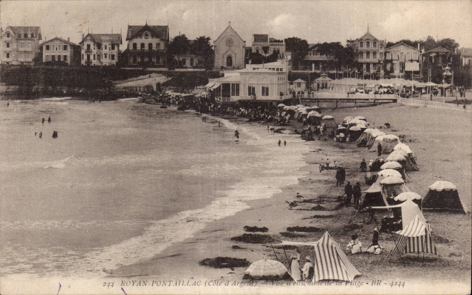 Royan Pontaillac - La Plage - CPA