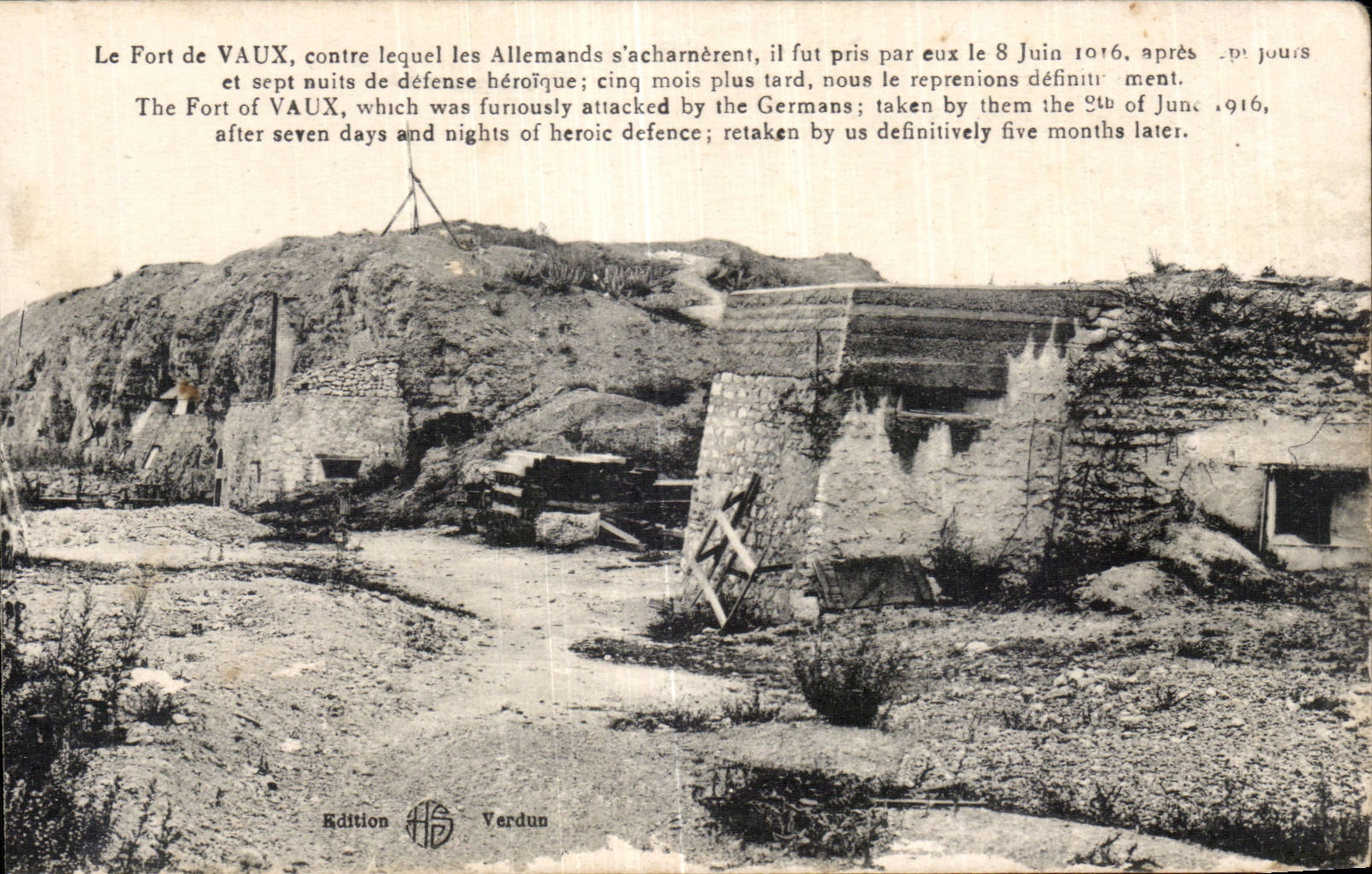 CPA Militaria le fort de Vaux 