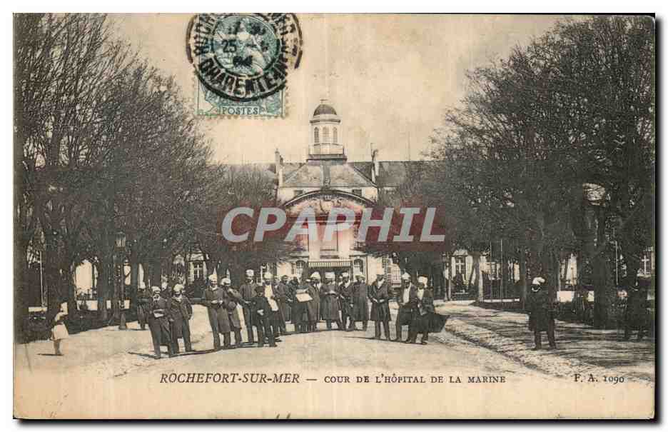 CPA Rochefort sur mer Cour de l hopital de la Marine