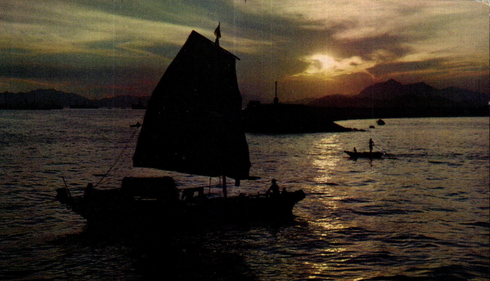 CPSM Hong Kong A glorious sunset Chine China