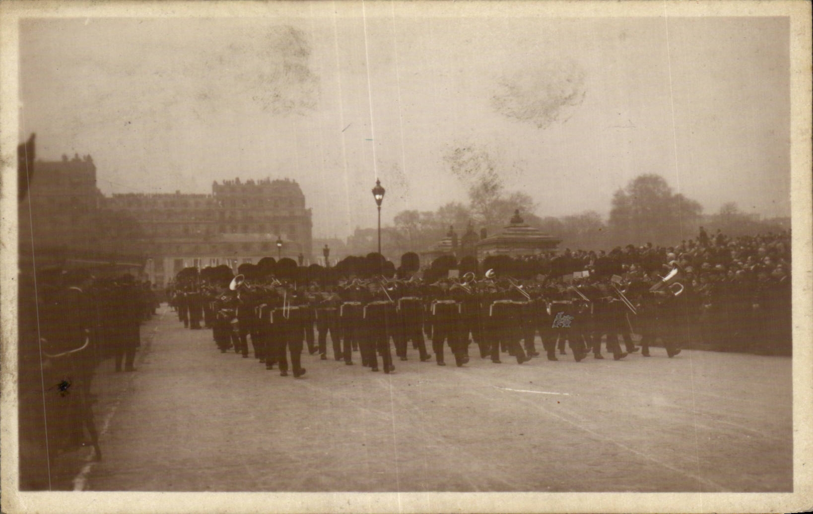 CPA Militaria Guerre de 1914 1918 Funerailles du marechal Foch 26 mars 1929 Musique des Coldstream Guards (Angeleterre) 