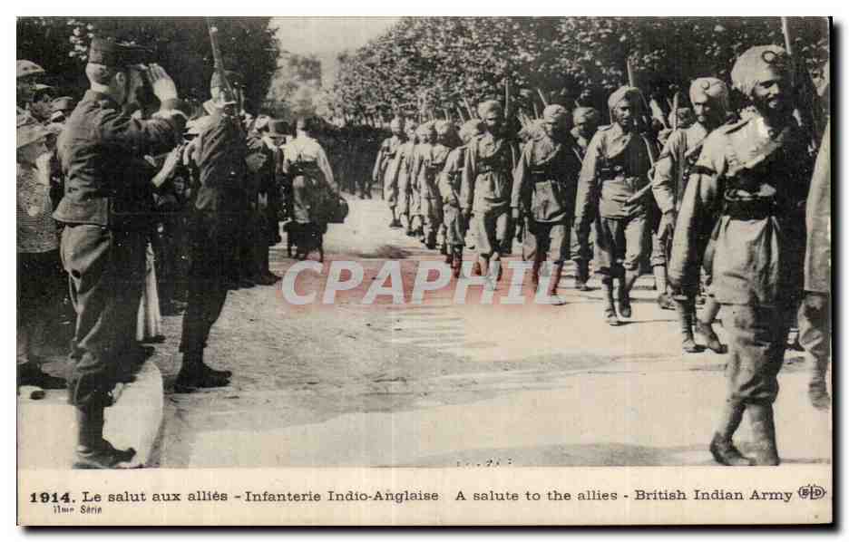 CPA Militaria le salut des allies Infanterie Indio Anglaise 