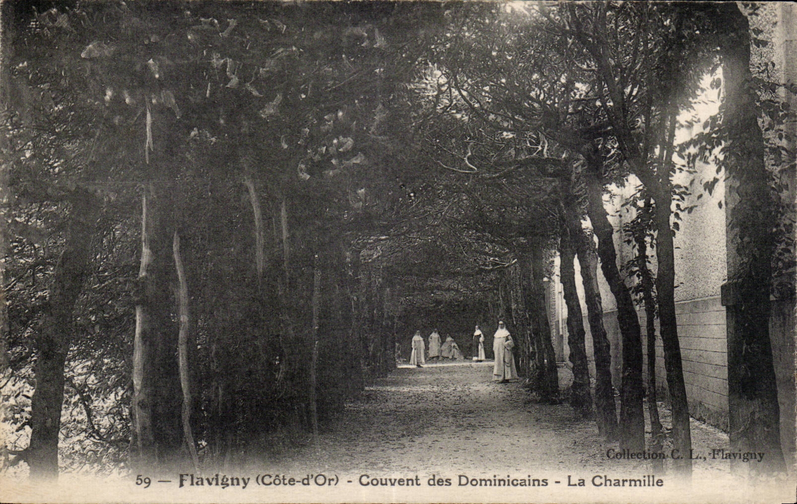 CPA Flavigny Couvent de dominicains La Charmille