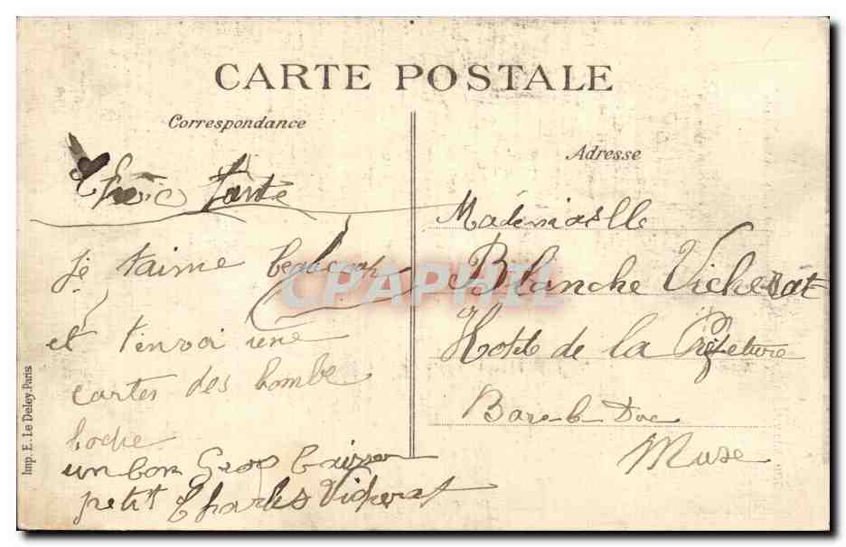 CPA Militaria Les zeppelins sur Paris Crimes odieux des pirates boches  — Rückseite