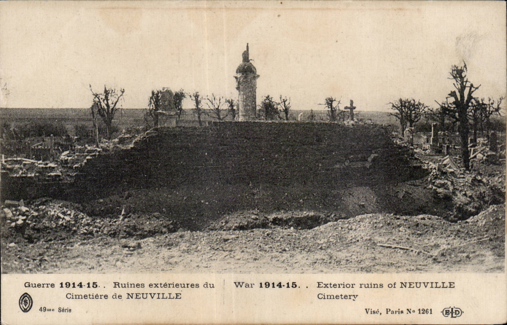 CPA Militaria Ruines exterieures du cimetiere de Neuville
