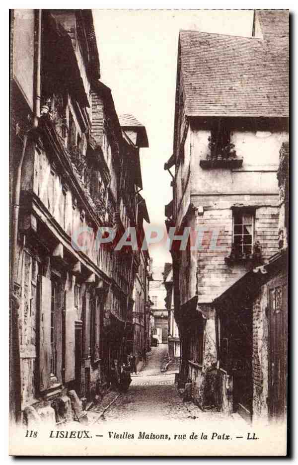 Lisieux - Rue de la Paix - CPA