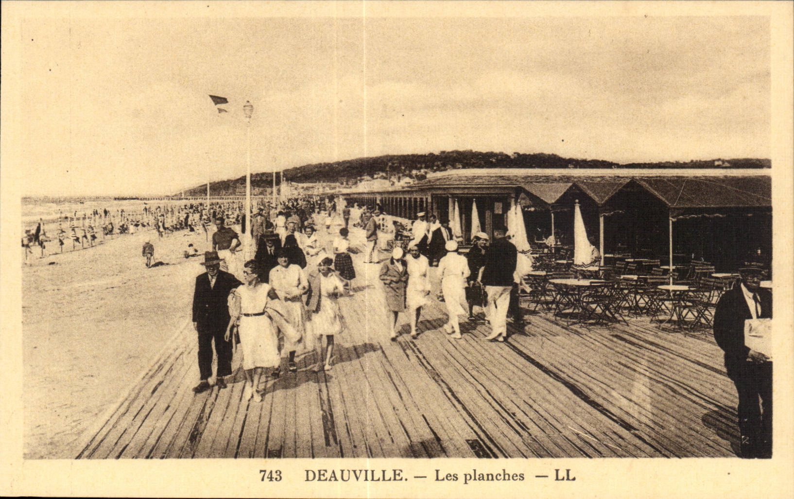 Deauville — The Piers — LL