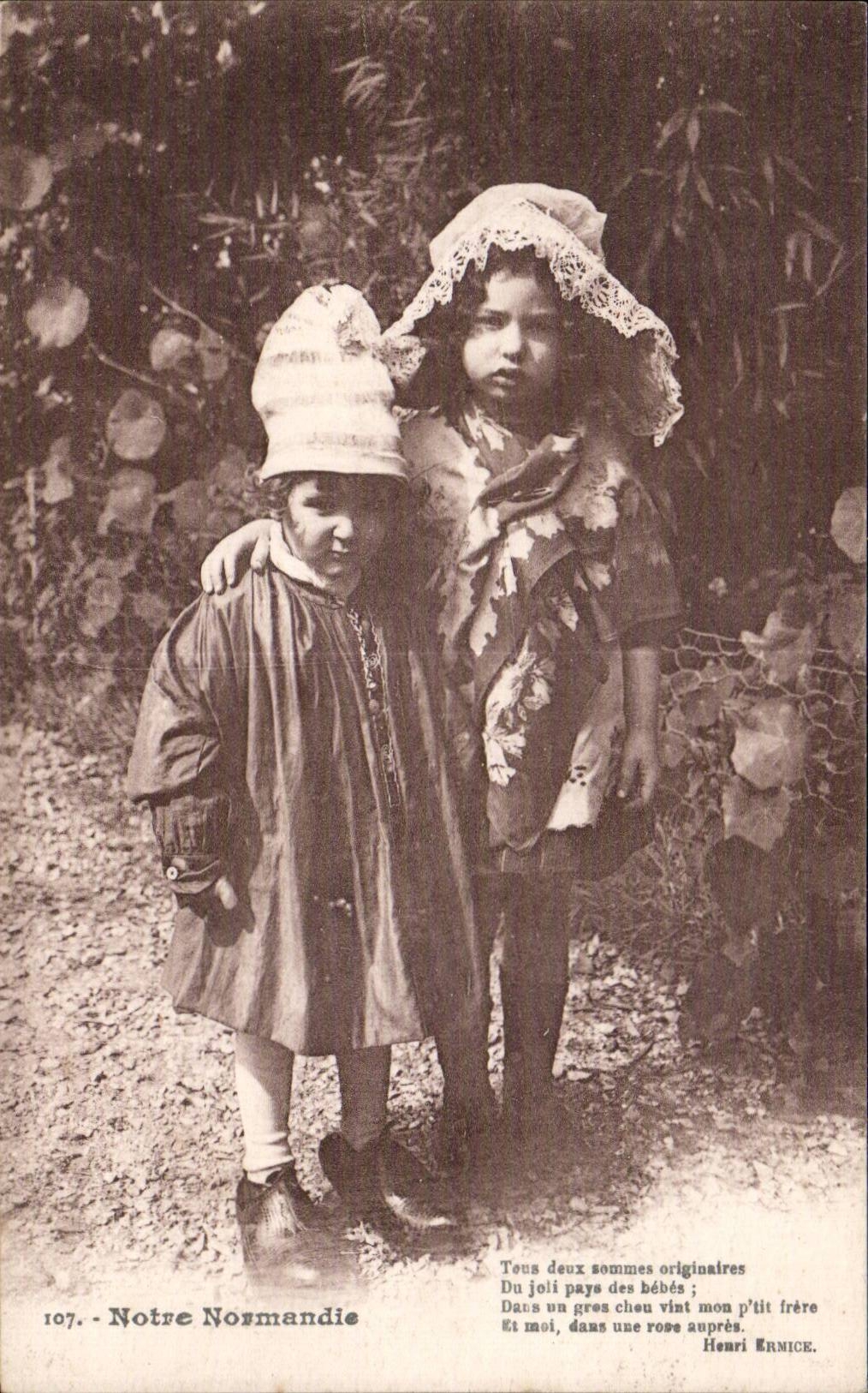 Folklore - Costumes - Notre Normandie - enfants - CPA