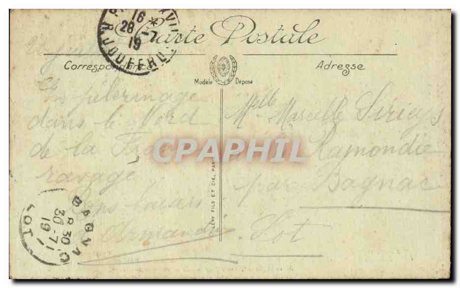 CPA Militaria La grande guerre 1914 Arras La rue St GEry dont tout le haut est detruit — Rückseite