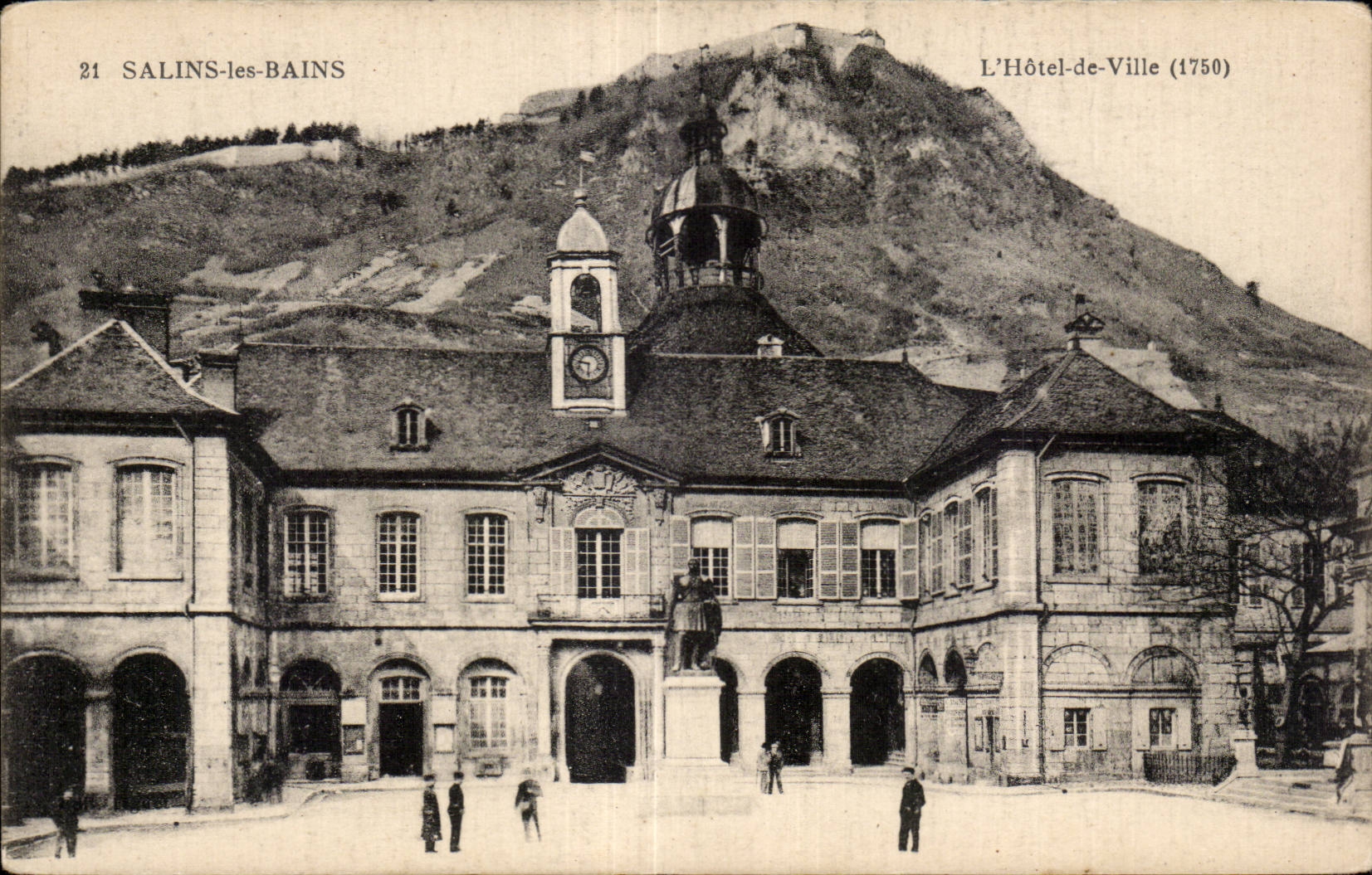 Salins les Bains - Hotel de Ville - CPA 
