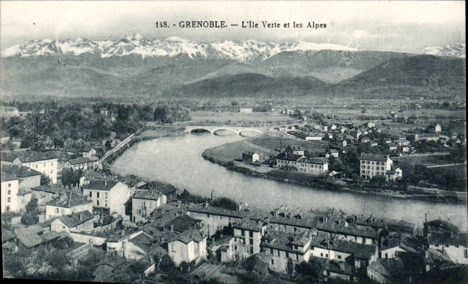 Grenoble — L'Île Verte et les Alpes — C. Baffert, Grenoble
