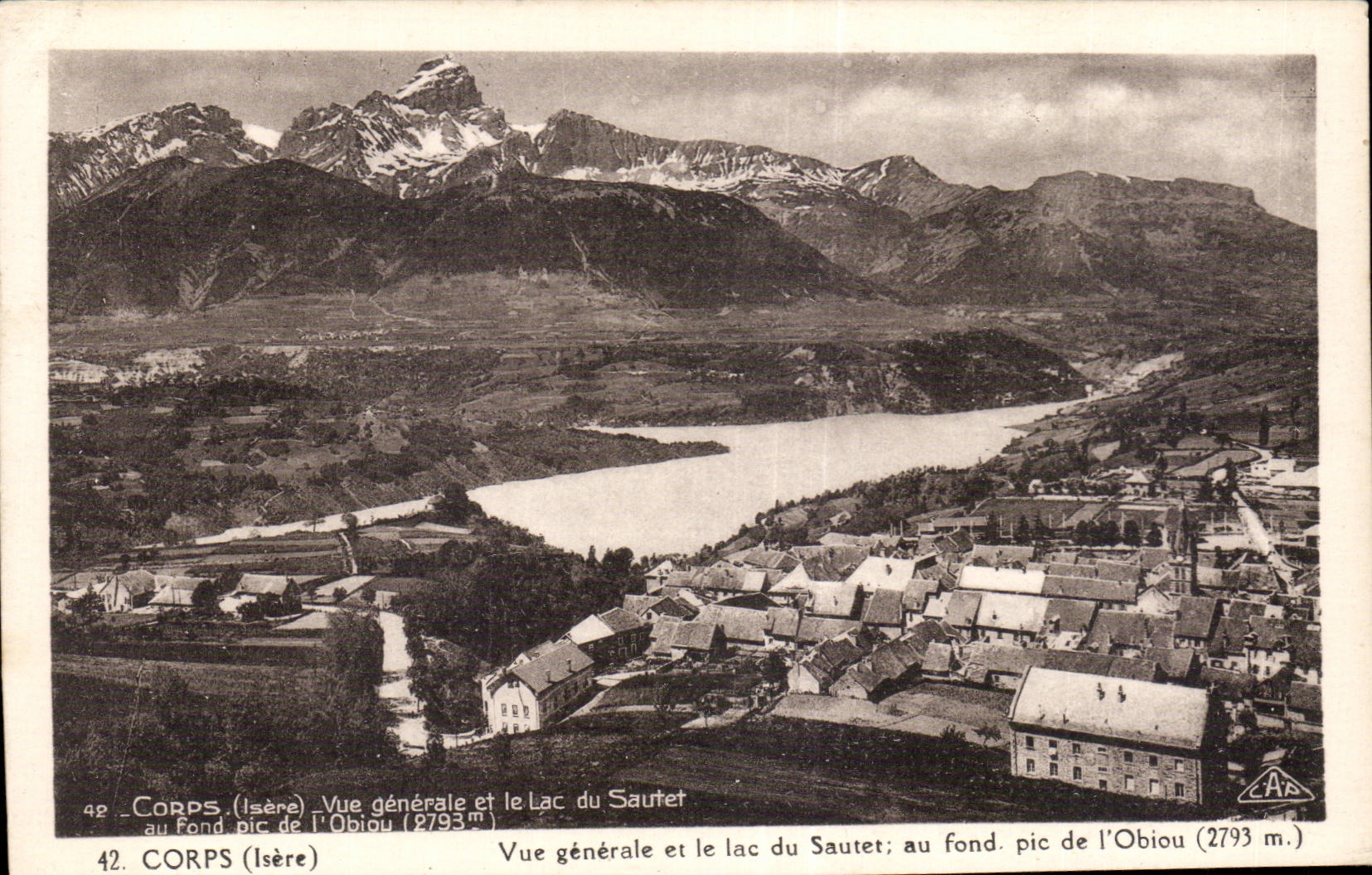 Corps (Isère) — Allgemeine Ansicht und See Sautet, im Hintergrund der Gipfel von l'Obiou (2793 m.) — C.A.R. Nr. 42