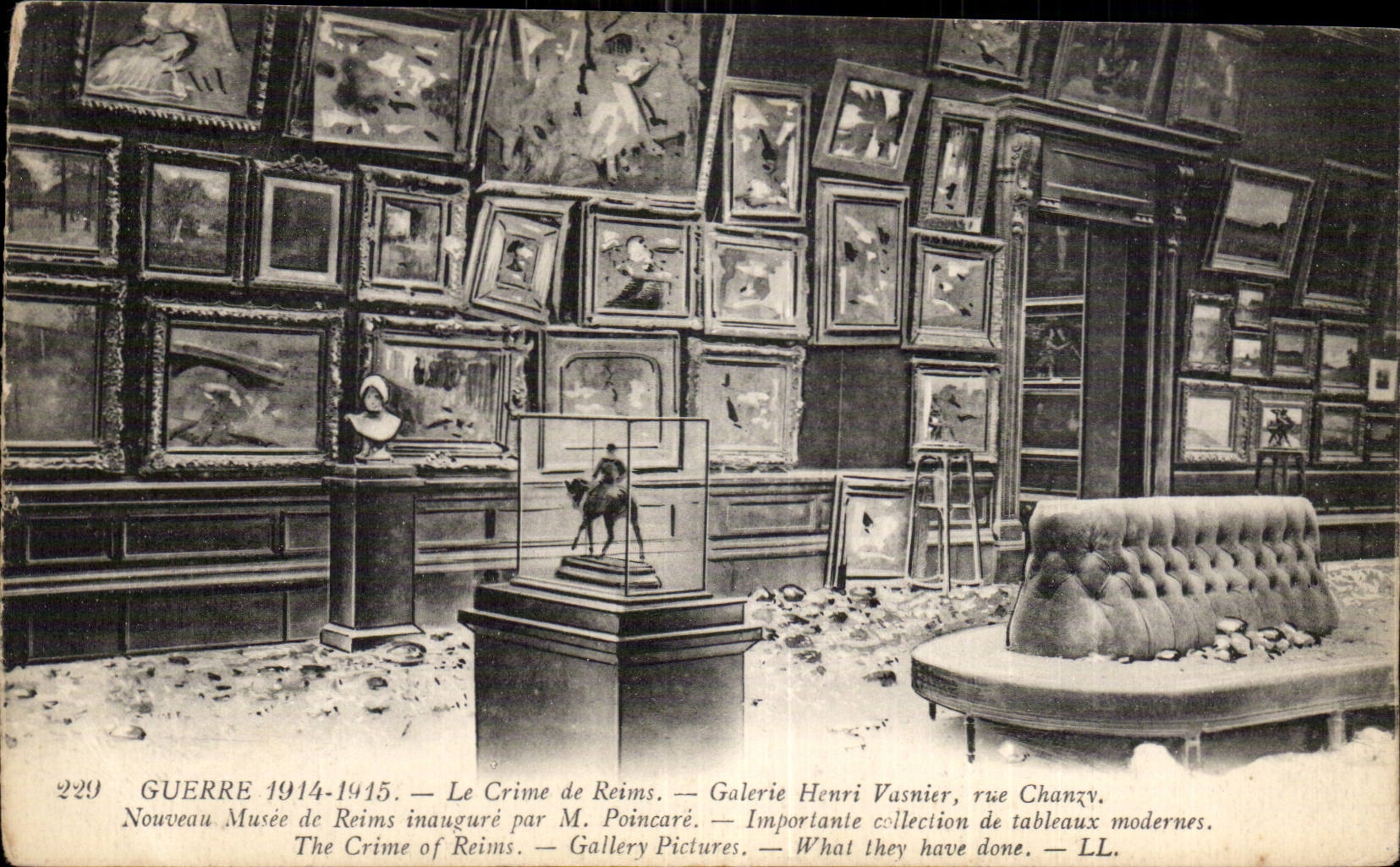 CPA Militaria Guerre 1914 Le crime de Reims Galerie Henri Vasnier rue Chanzy