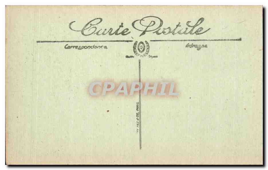 CPA Militaria Les ruines de la grande guerre Armentieres Aspect des environs de la gare apres le bombardement  — Rückseite