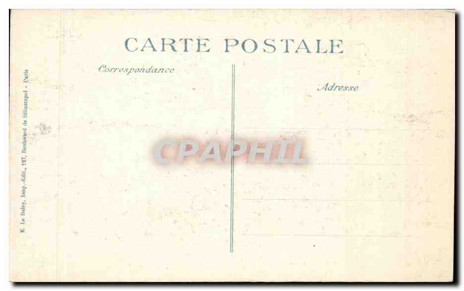 CPA Militaria Les ruines de la grande guerre Reims Apres le bombardement Interieur de la cathedrale — Rückseite