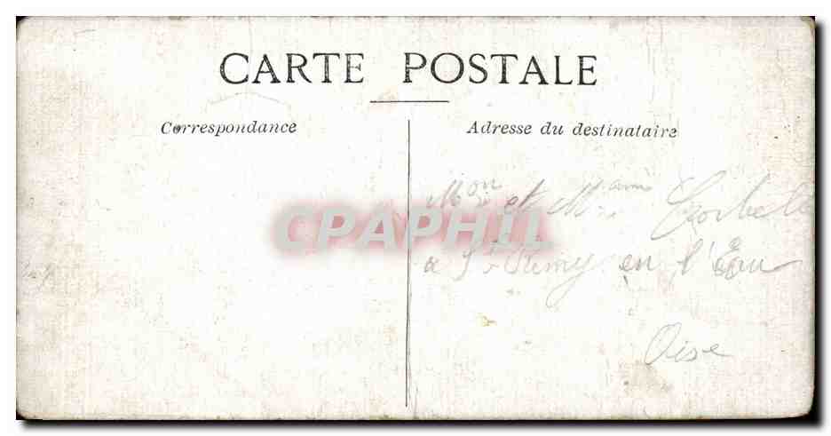 CPA Militaria En campagne Chargement d un blesse dans une voiture d ambulance — Rückseite