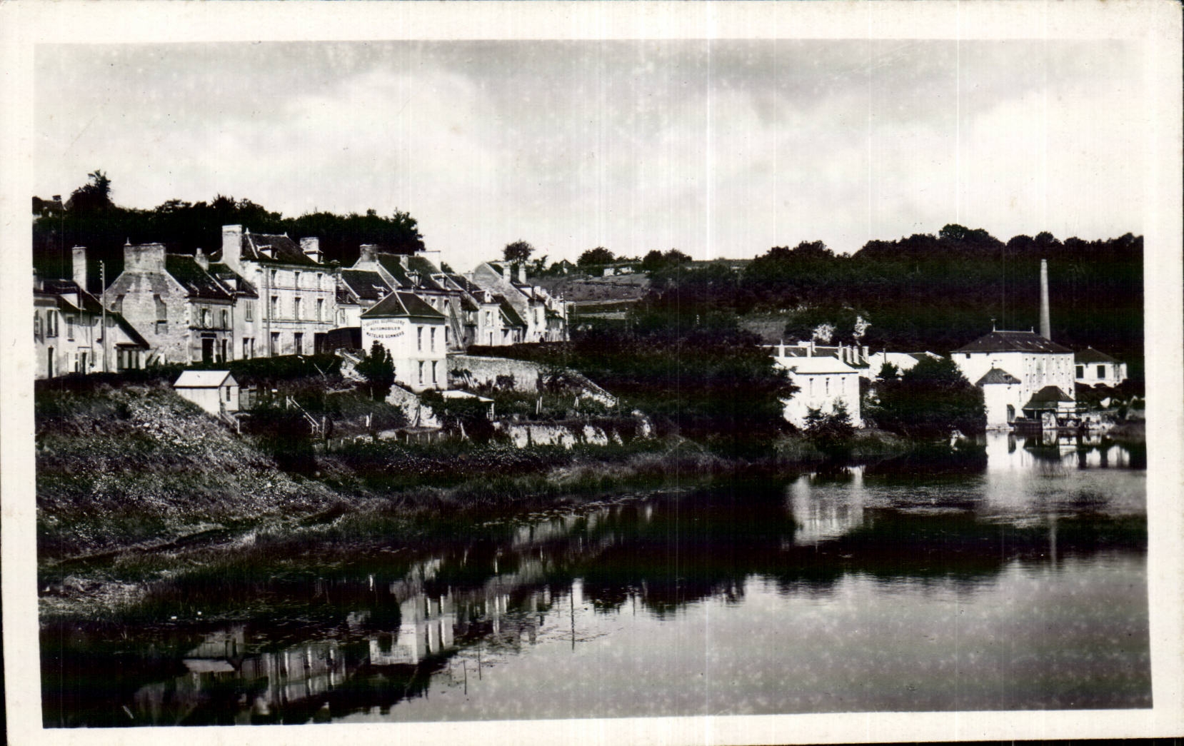 Le Blanc - Le Moulin et la Creuse - CPA 