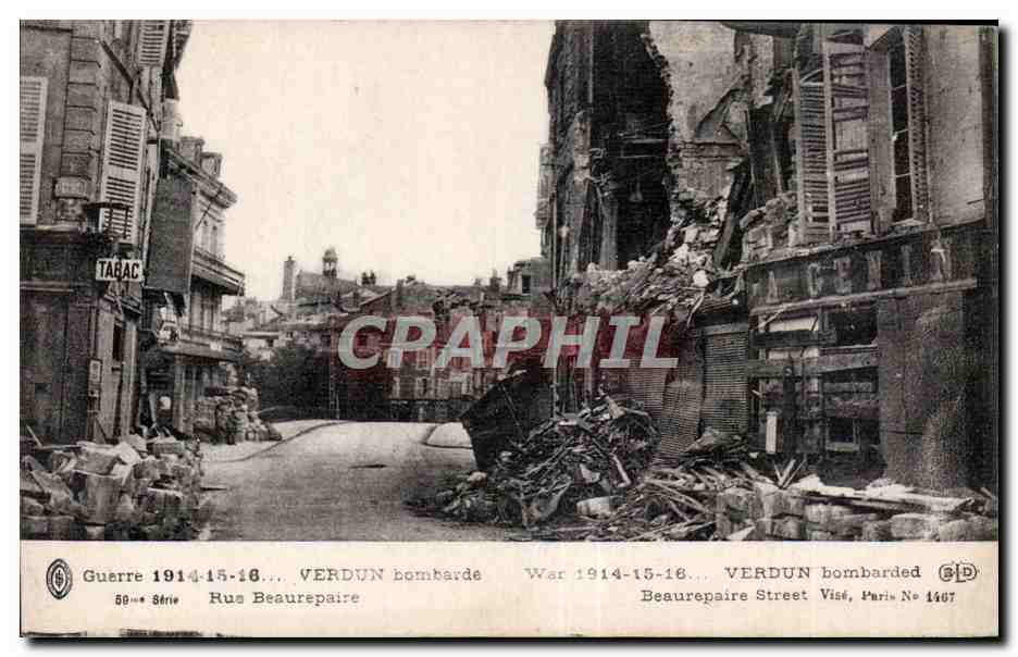 CPA Militaria Verdun bombarde Rue Beaurepaire