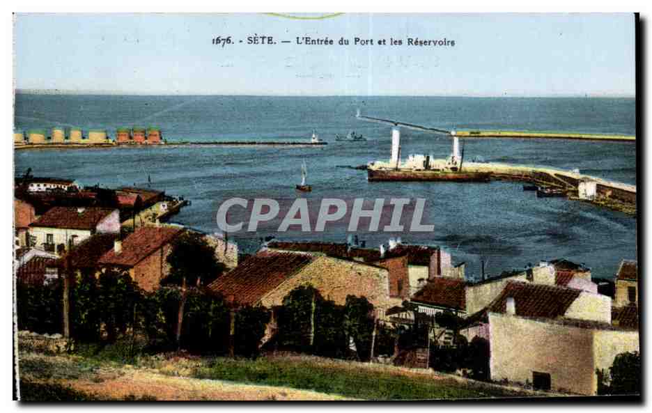 CPA Sete l entree du port et les reservoirs 