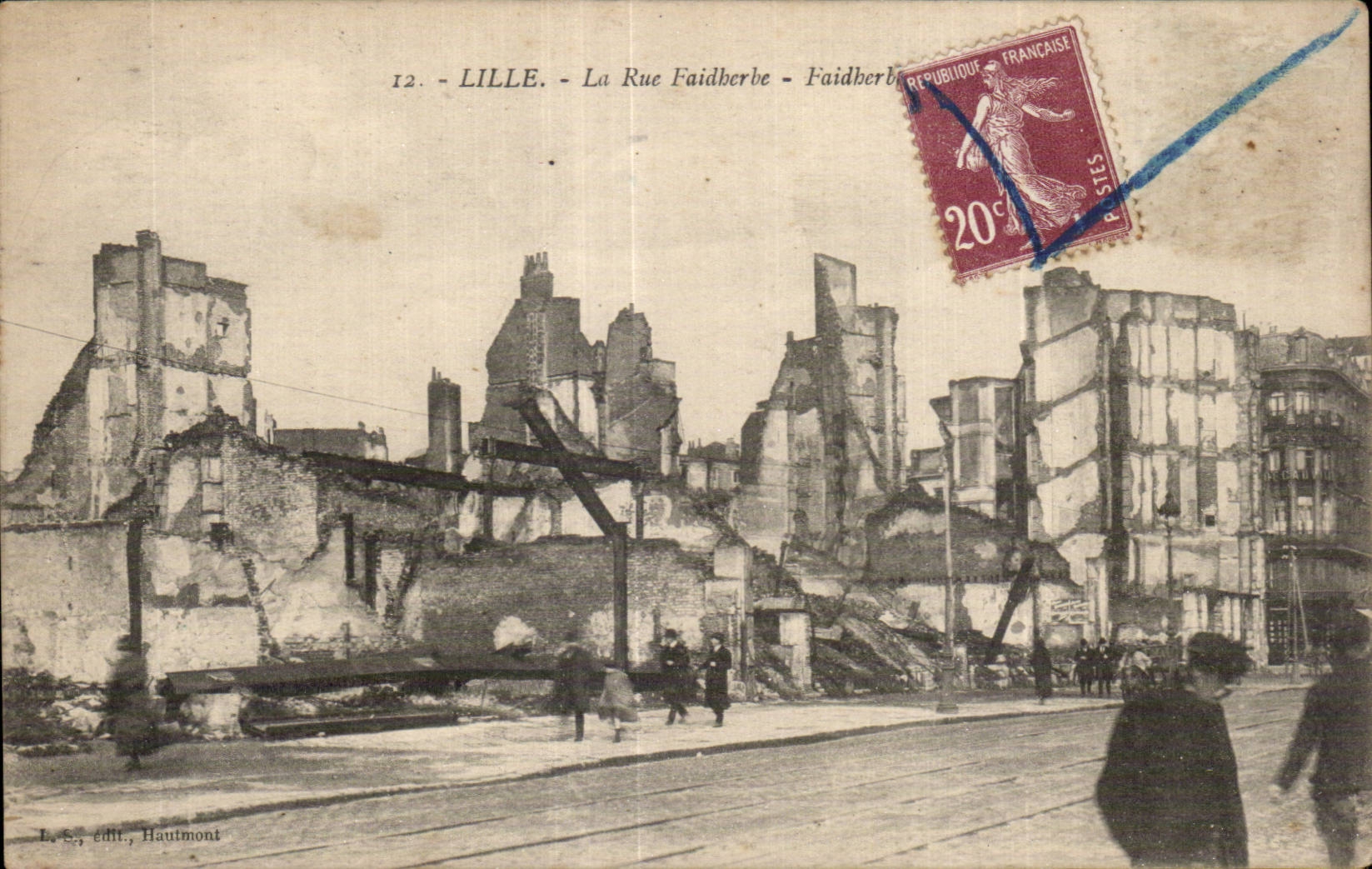 CPA Militaria Lille la rue Faidherbe 