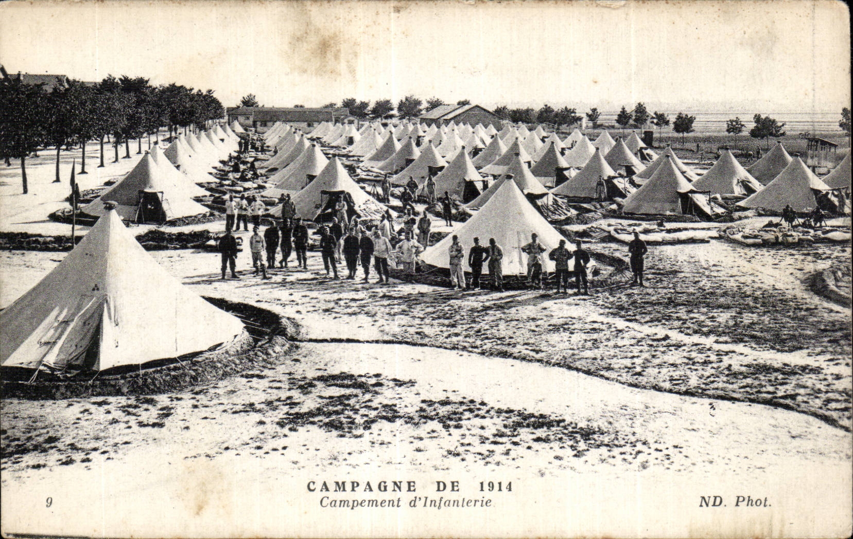 CPA Militaria Campagne de 1914 Campement d infanterie