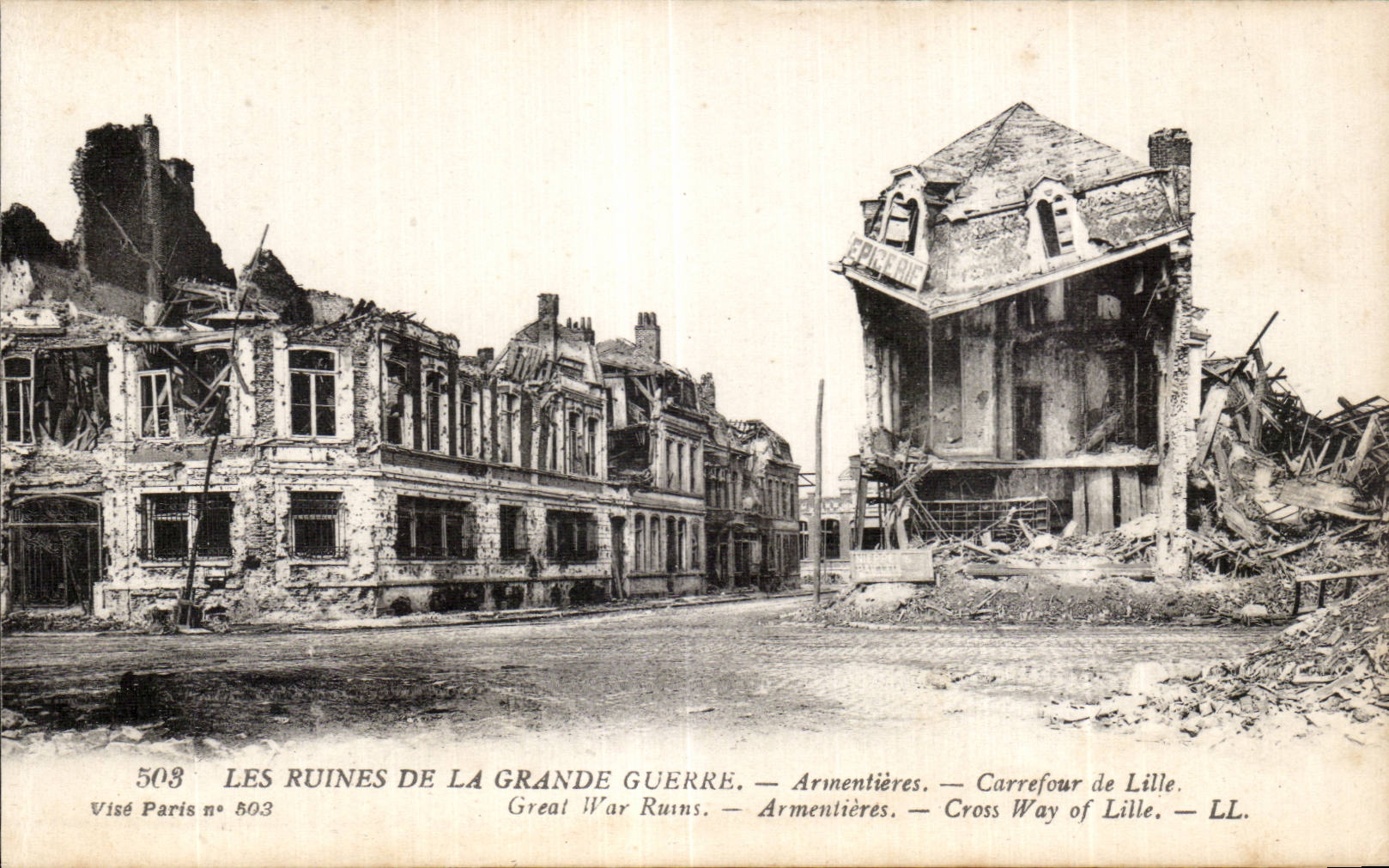 CPA Militaria Armentieres Carrefour de Lille 
