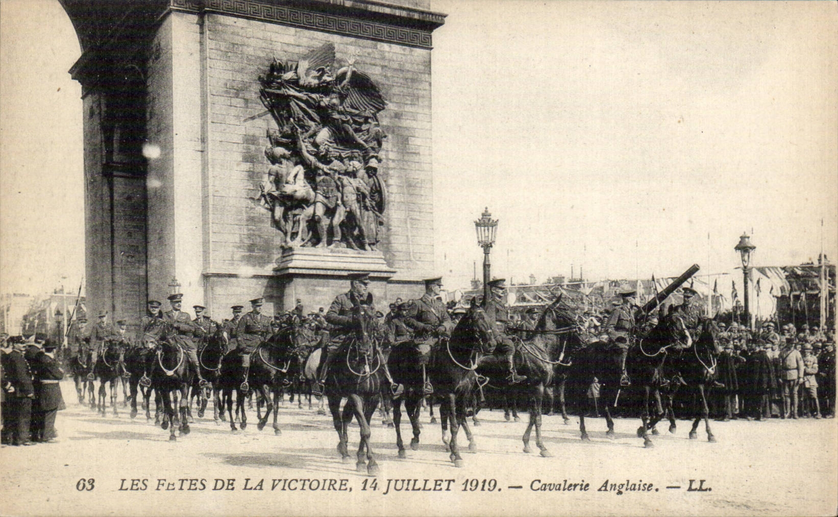 Paris - Fetes de la Victoire - 14 Juillet 1919 - Militaria - Cavalerie Anglaise - CPA 
