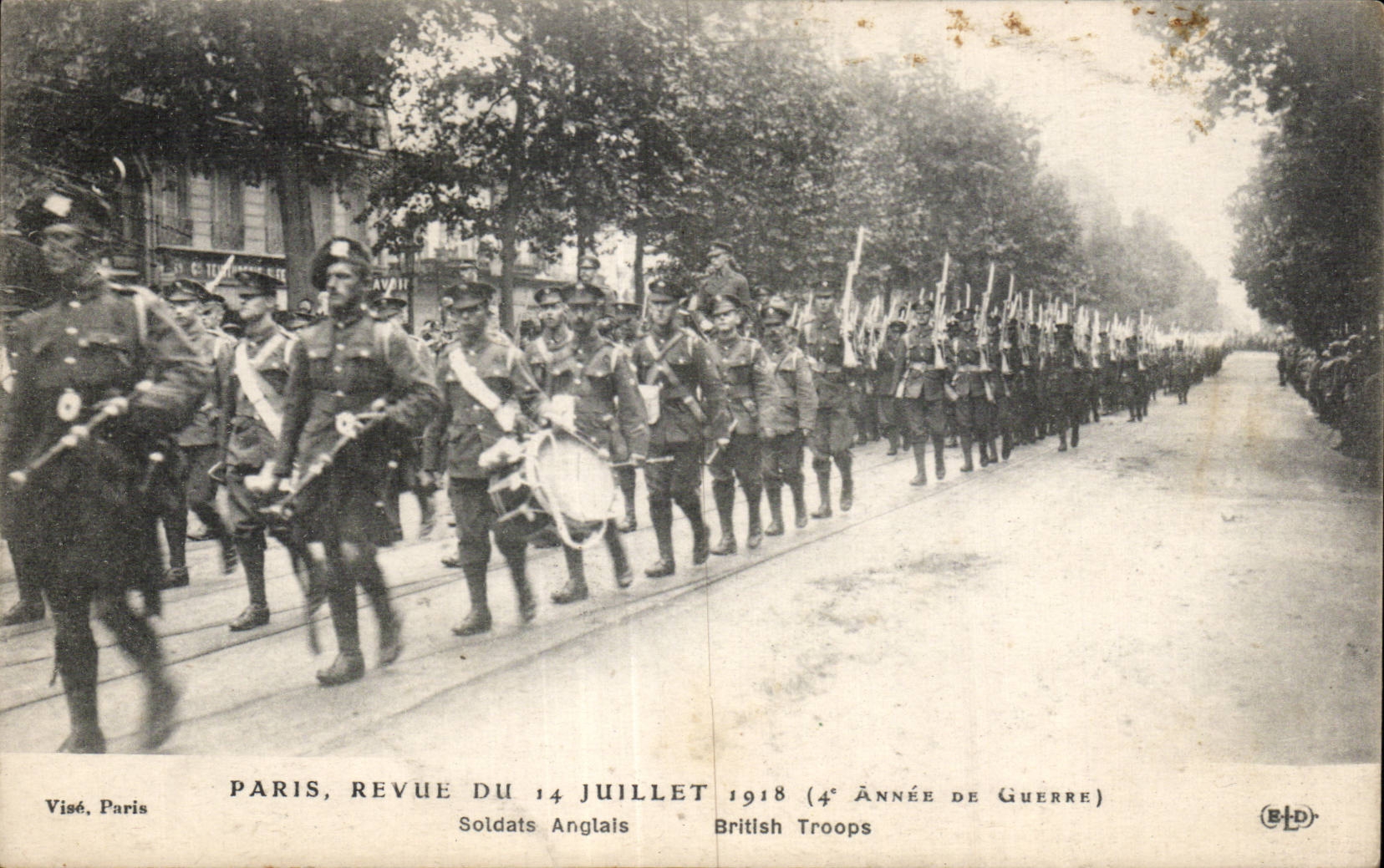 Paris - Revue du 14 Juillet 1918 - Militaria - Soldats Anglais - CPA 