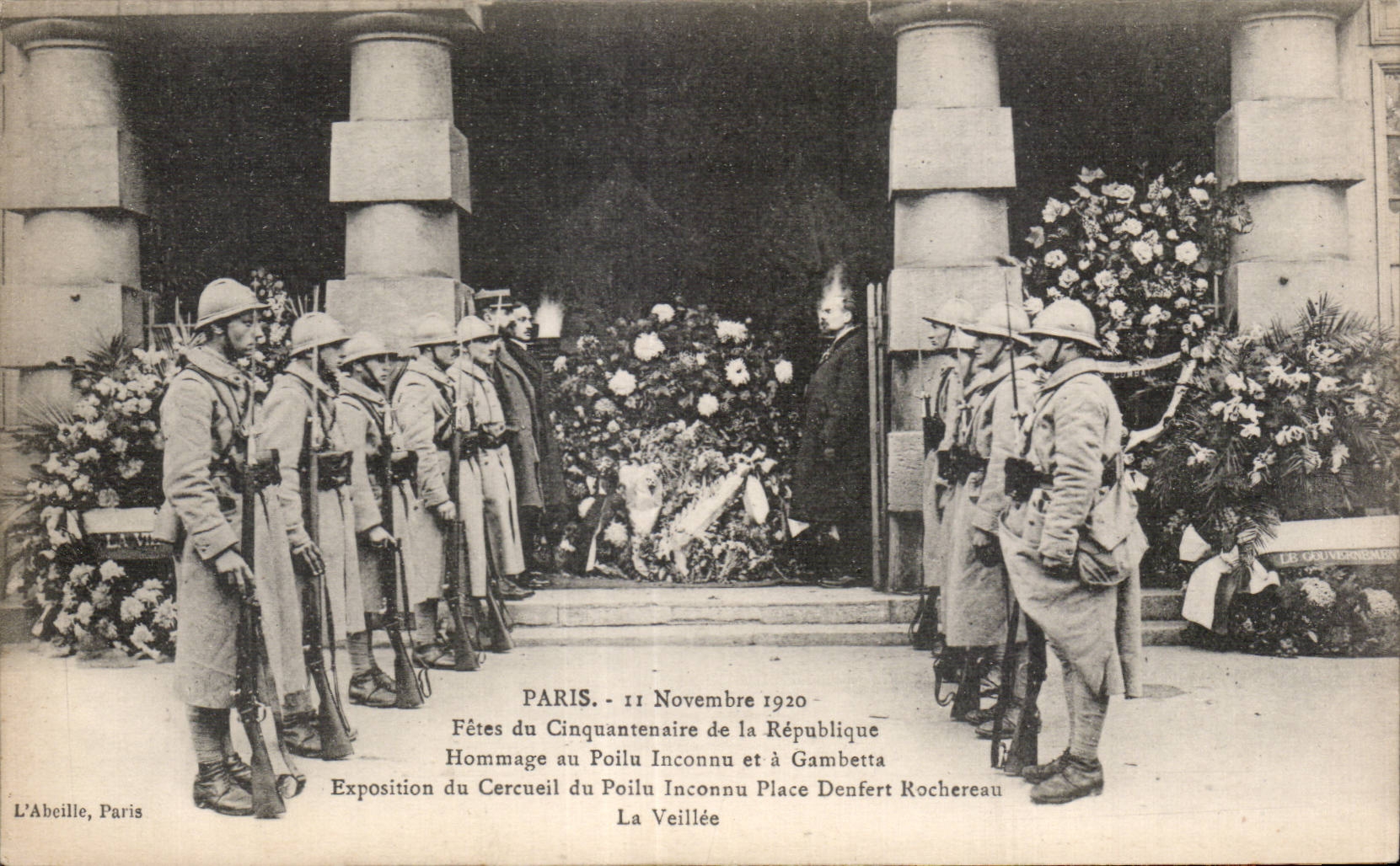 Paris - Militaria - 11 Novembre 1920 - Mommage au Poilu inconnu - CPA 