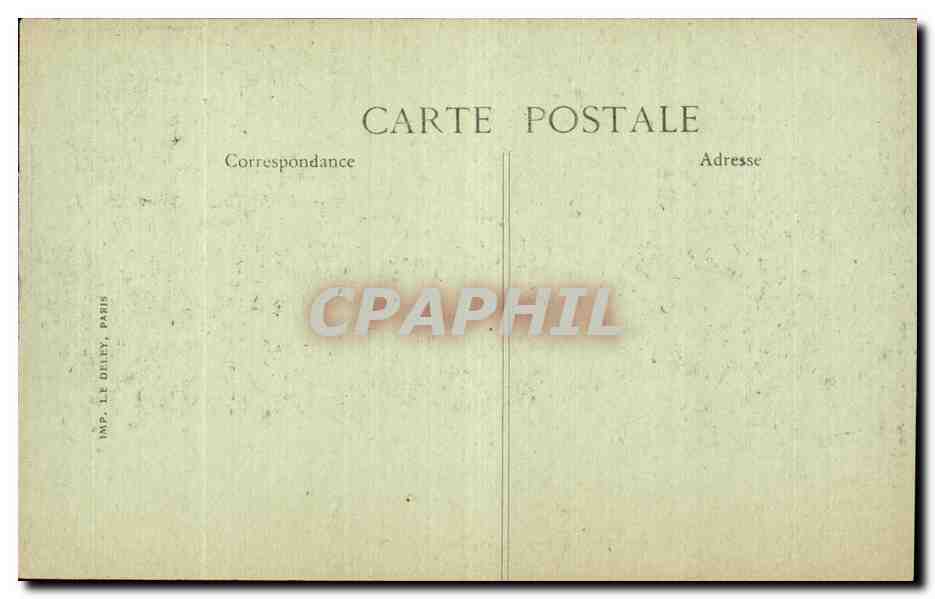 CPA Militaria Paris Le 14 juillet a Paris en 1919 Fetes de la Victoire Avant le defile Les marechaux Joffre et Foch  — Verso