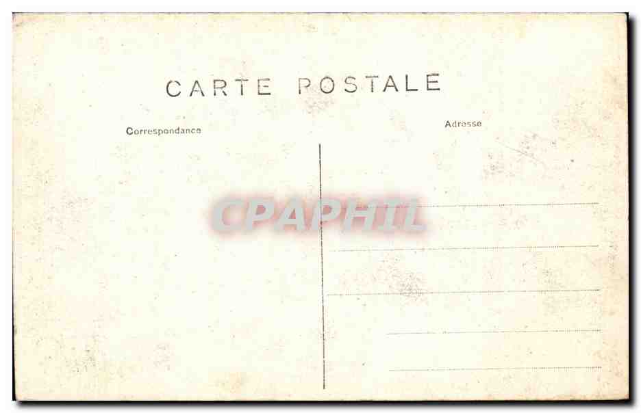 Paris — Défilé de la Victoire — 14 Juillet 1919 — Le Maréchal Pétain à la tête des Armées Françaises, arrivant Place de la Concorde — Reverso