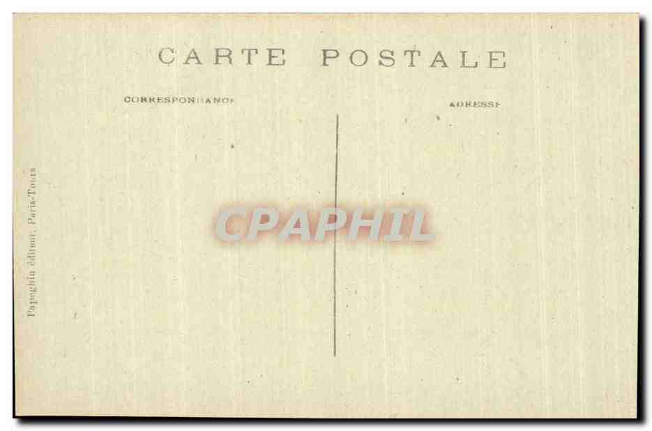 Paris — Revue du 4 Juillet 1918 — M. Deschanel Président de la Chambre des Députés prononçant son discours — A.P. n° 2903 — Reverso