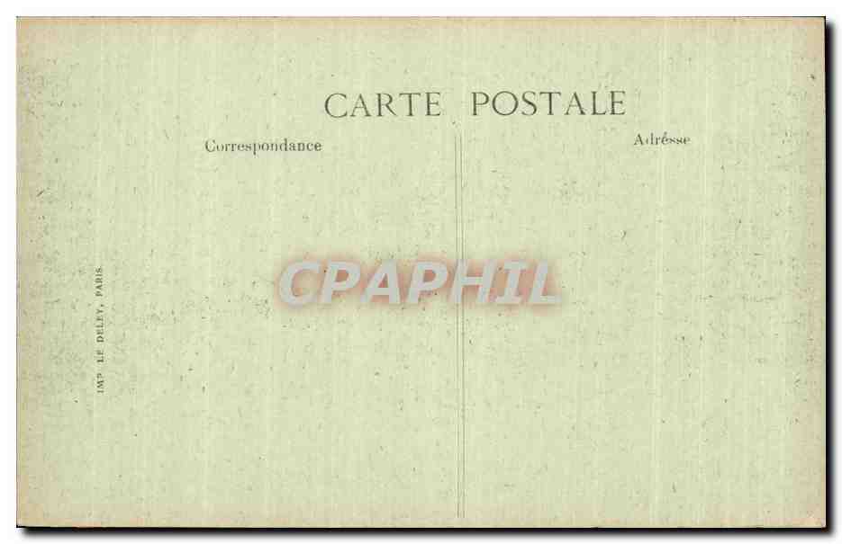 CPA Militaria Paris 14 juillet 1919 Rond point des Champs elysees Pyramide des canons allemands surmontes du coq gaulois — Verso