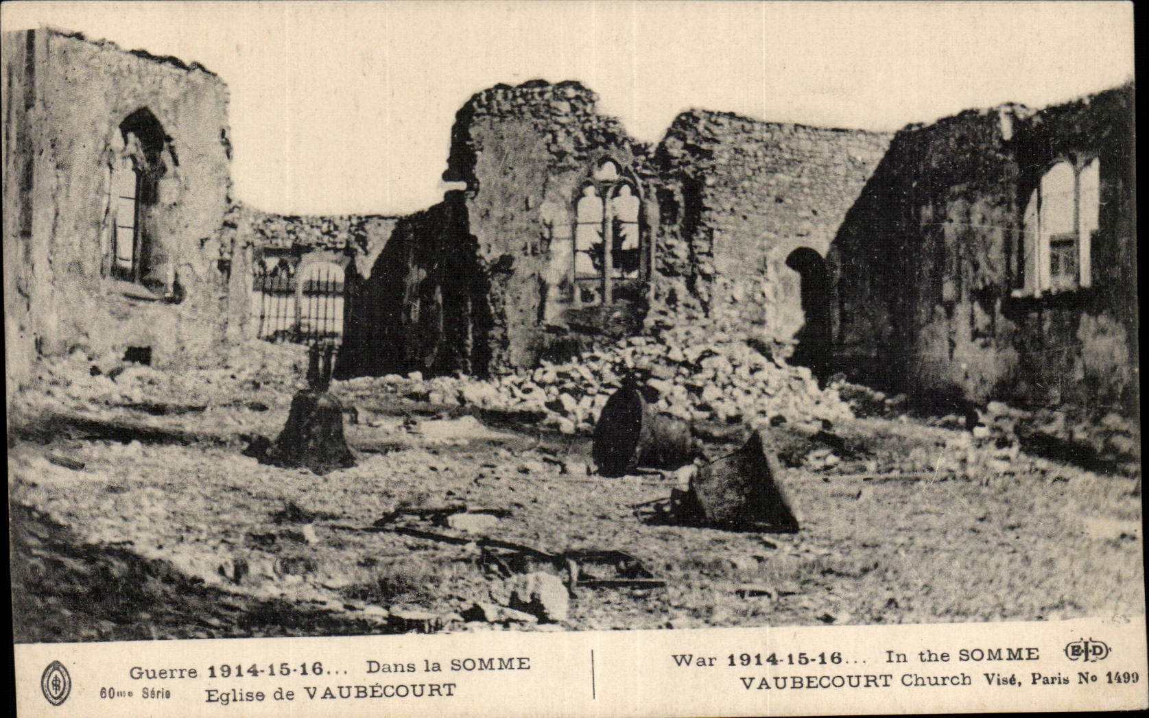 CPA Militaria Dans la Somme Eglise de Vaubecourt 