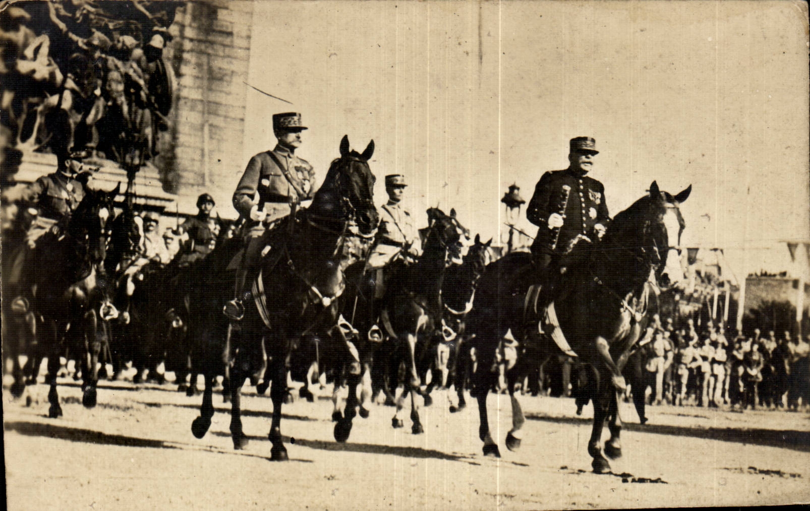 CPA Militaria 14 juillet 1919 Arc de Triomphe 