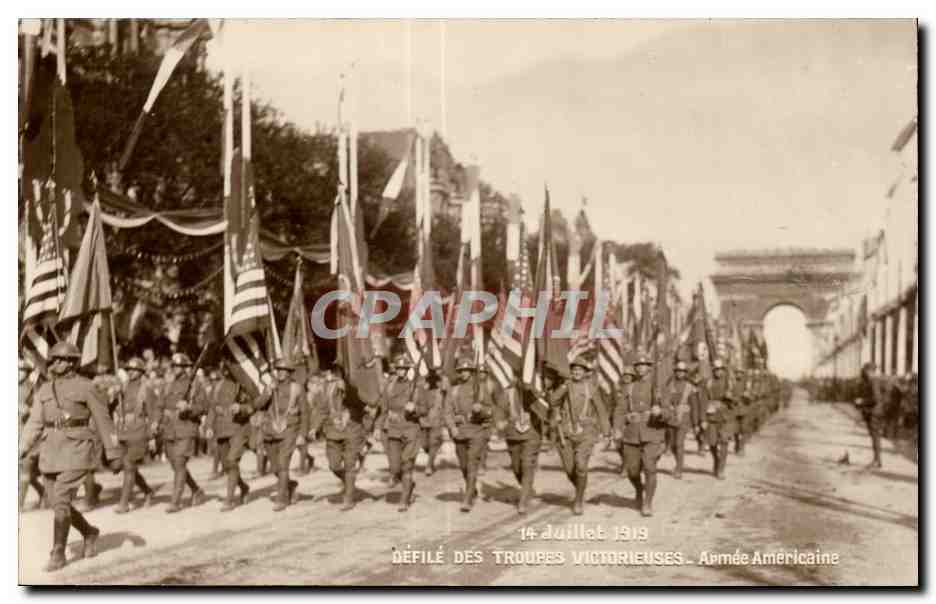 CPA Militaria Les fetes de la victoire 14 juillet 1919 Armee americaine 