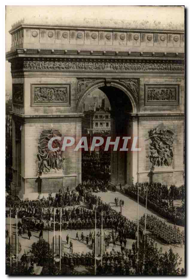 CPA Militaria Les fetes de la victoire 14 juillet 1919 Arc de Triomphe 