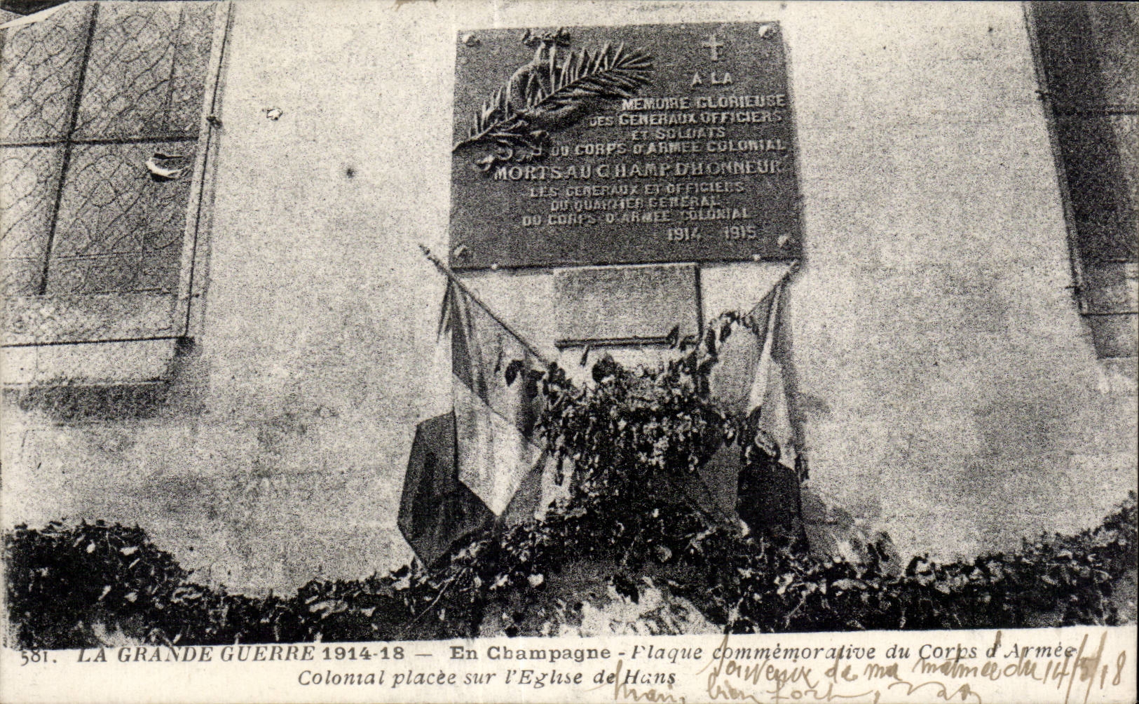 CPA Militaria La grande guerre 1914 En Champagne Plaque commemorative du corps d armee Colonial placee sur l eglise Hans