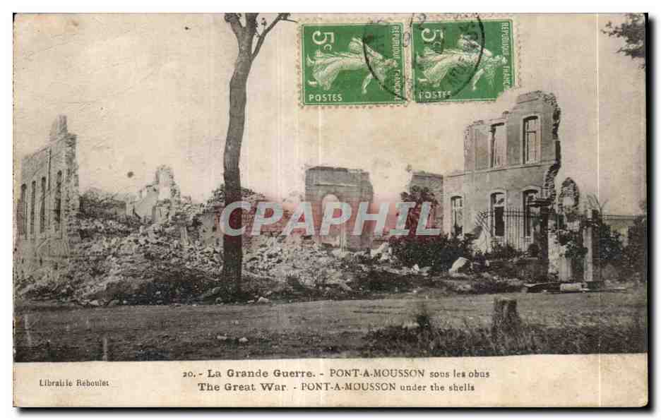CPA Militaria La grande guerre 1914 Pont a Mousson sous les obus 