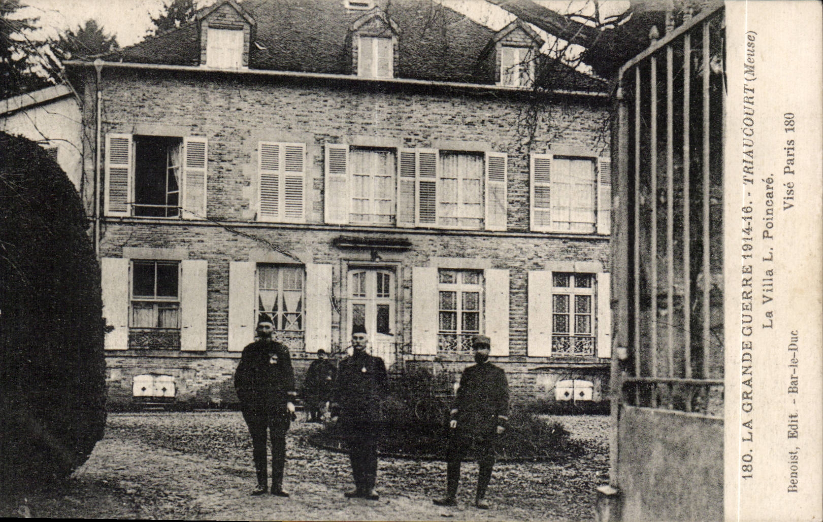 CPA Militaria La grande guerre 1914 Triaucourt La villa Poincare