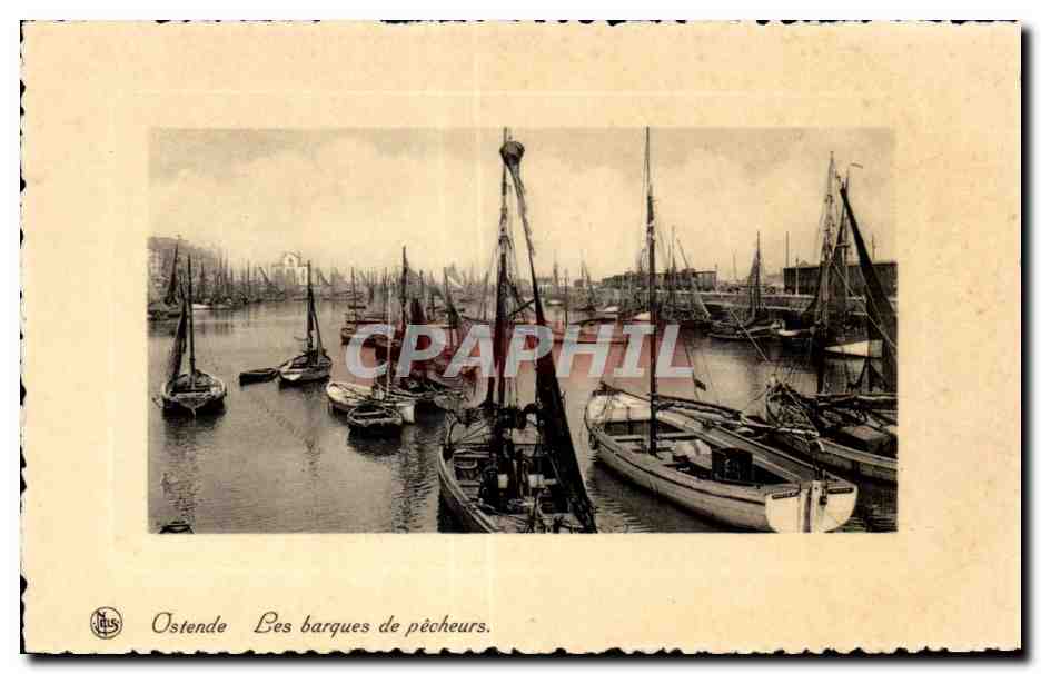 CPA Belgique Ostende Les barques de pecheurs