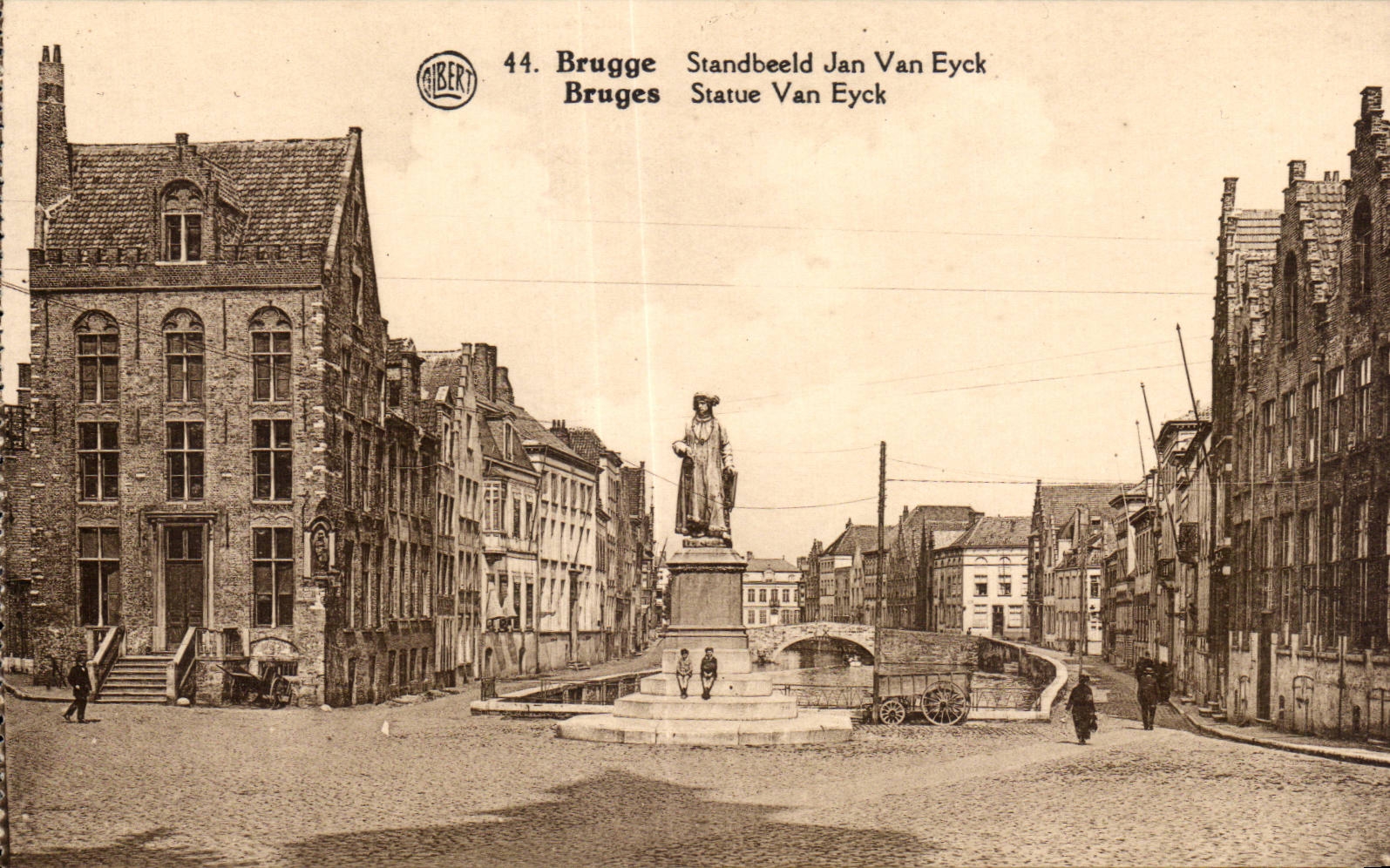 CPA Belgique Brugge Statue Van Eyck