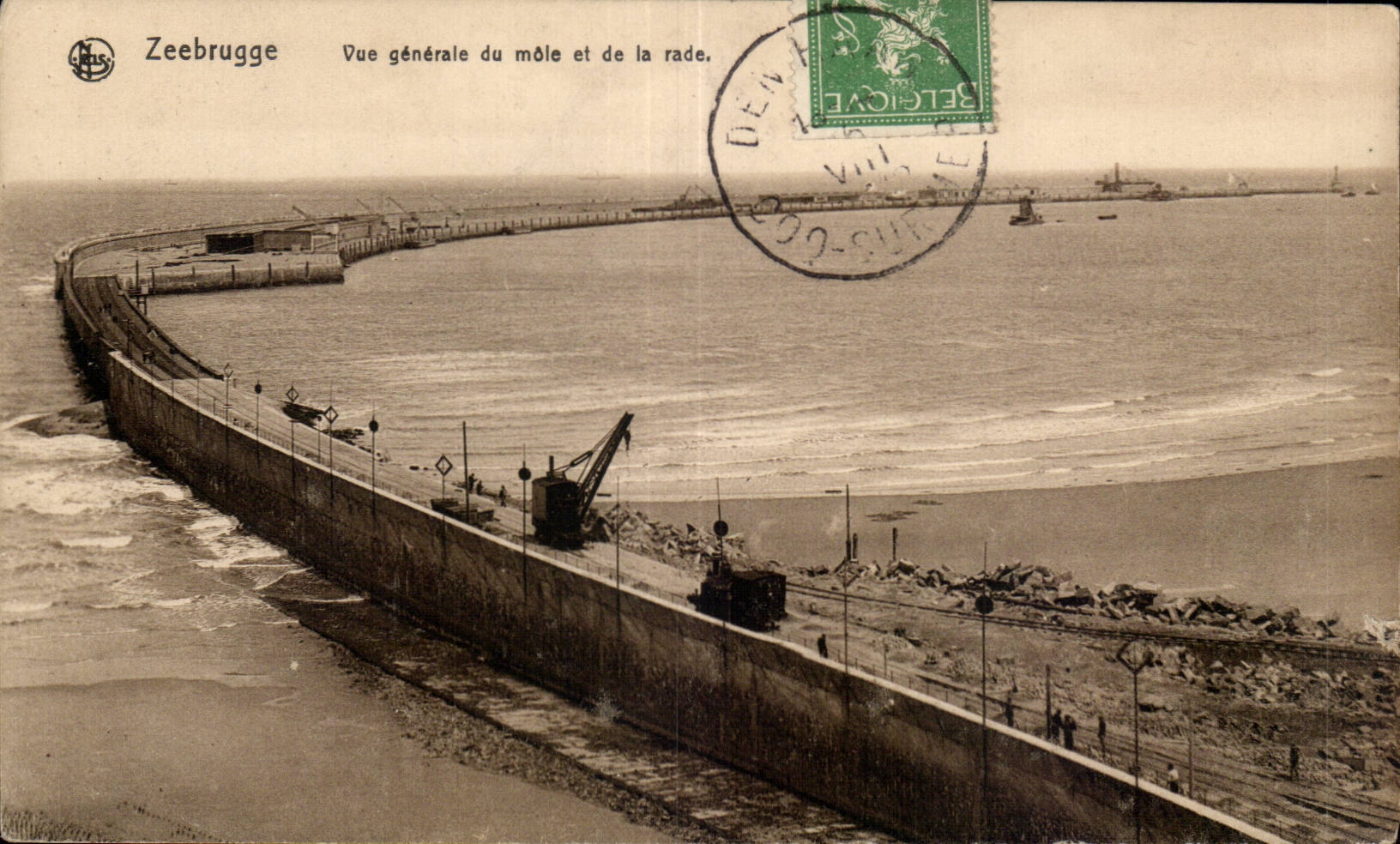 CPA Belgique zeebrugge Vue generale du Mole et la rade