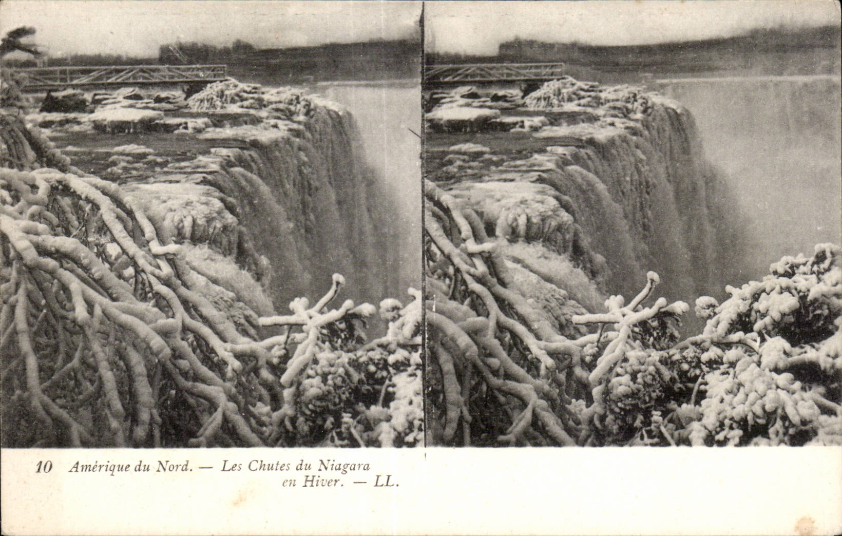 CPA Amerique du Nort Les Chutes du Niagara en Hiver